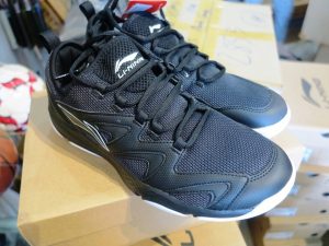 Lining-AYTM033-2-trangnguyensport