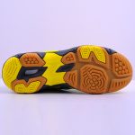 Giày Bóng Bàn Mizuno Twister 4 Màu Vàng V1GA157048