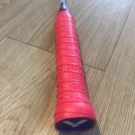 Quấn Cán Vợt VS Loại Có Lỗ Đủ Màu ( Venson Sport)